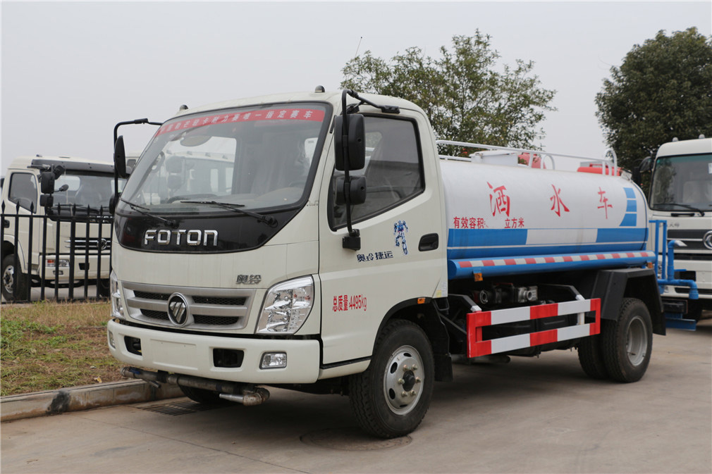 福田時(shí)代（5方）灑水車