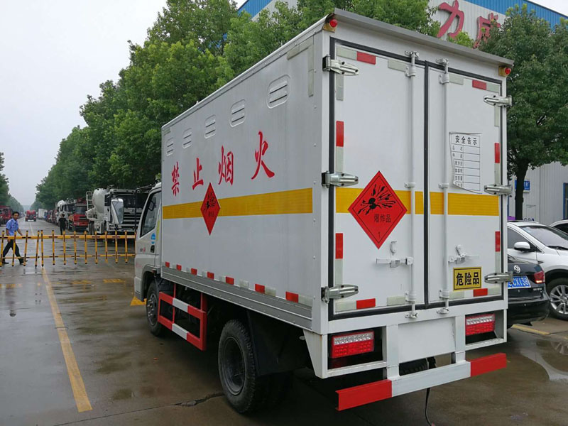 時風(fēng)3米3（藍(lán)牌）爆破車