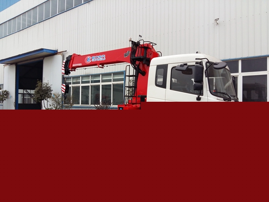 東風(fēng)商用新款單橋隨車(chē)吊