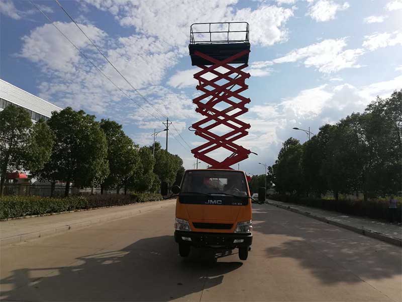 江鈴10米升降平臺(tái)式高空作業(yè)車