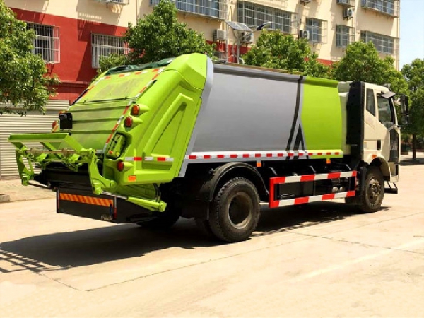 解放J6國(guó)六12方壓縮式垃圾車