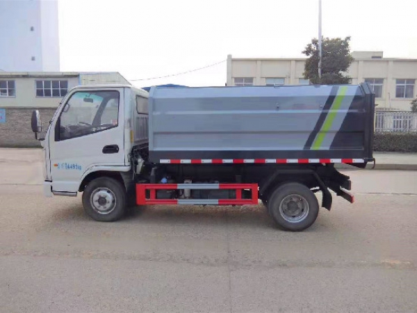 凱馬國六藍(lán)牌4方自裝卸（掛桶）式垃圾車