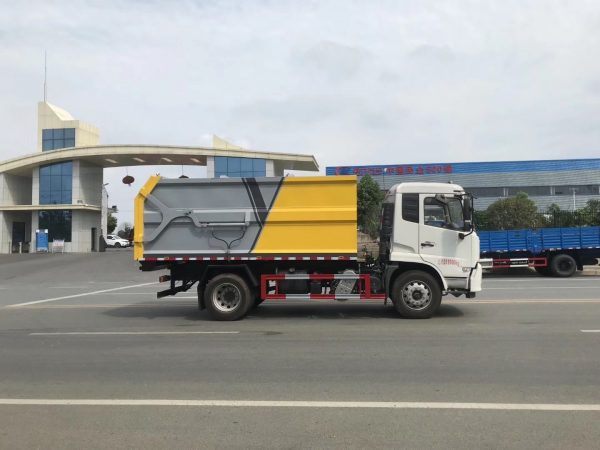 程力威牌CLW5161ZDJD6型壓縮式對(duì)接垃圾車