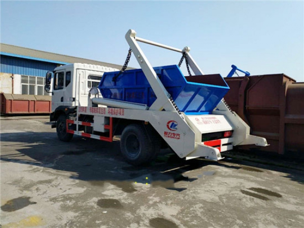 東風(fēng)T3擺臂式垃圾車(chē)（8-10方）