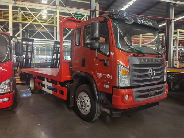 （國(guó)六）湖北大運(yùn)G6黃牌平板車