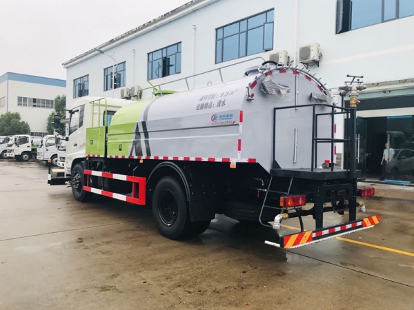 東風(fēng)天錦路面清洗車 養(yǎng)護(hù)車