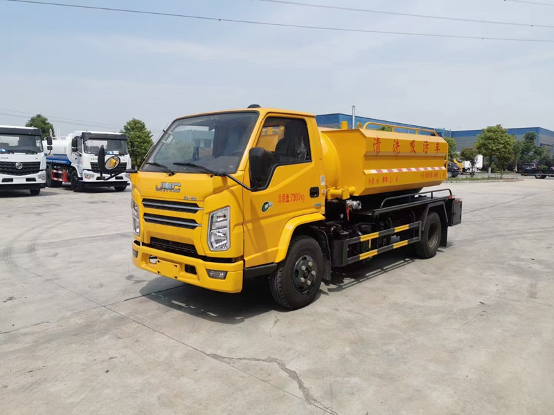 江鈴順達(dá)5方清洗吸污車，地下室專用