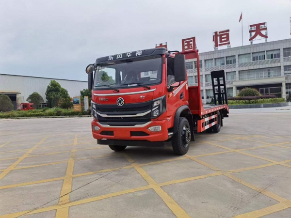 東風(fēng)華神T3平板拖車板長(zhǎng)4.7米