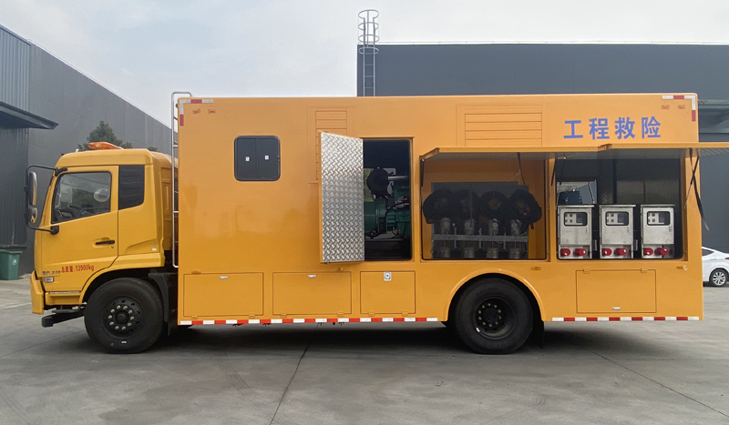 東風(fēng)天錦3000-4000大流量搶險(xiǎn)車(chē)